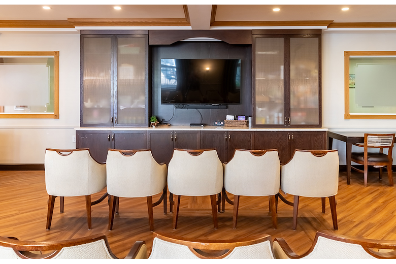 Image of Rose Tree Place (5)