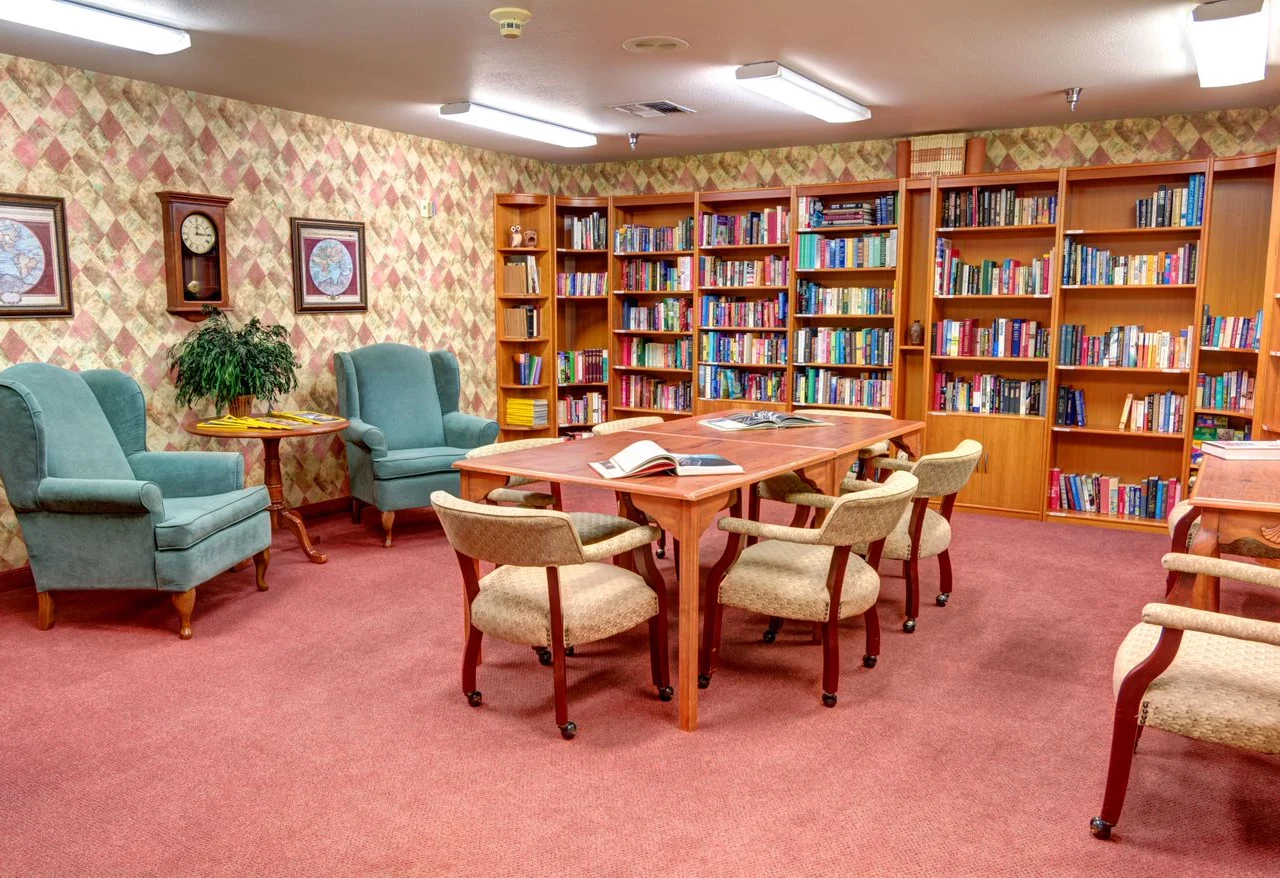 Gilman Grove Assisted Senior Living in Oregon City, Oregon library