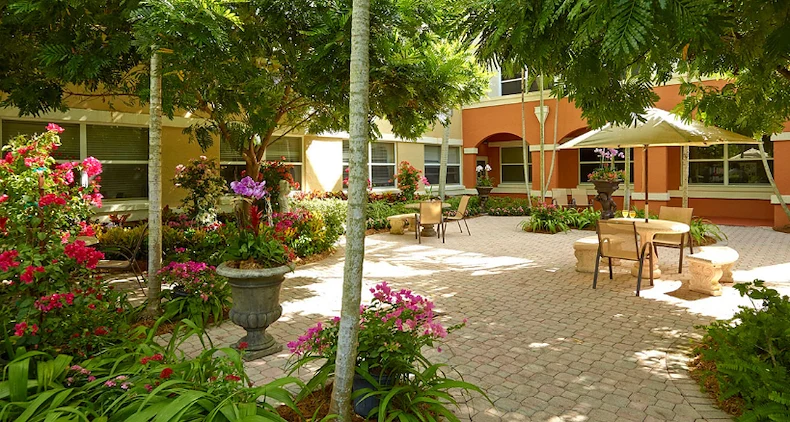 Image of Palace At Kendall Nursing And Rehabilitation Cente (6)