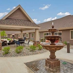Charter Senior Living of Davison outdoor space
