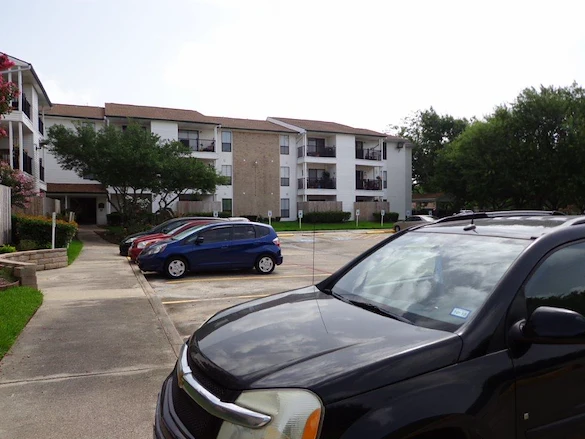 Image of Oakview Apartments (2)