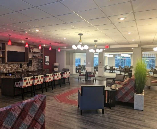 Image of Harrison on 5th by Senior Star (8)