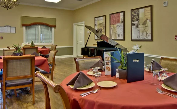 Image of Parkway Gardens Senior Living (7)