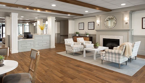 Lounge area at the Waters of Oak Creek