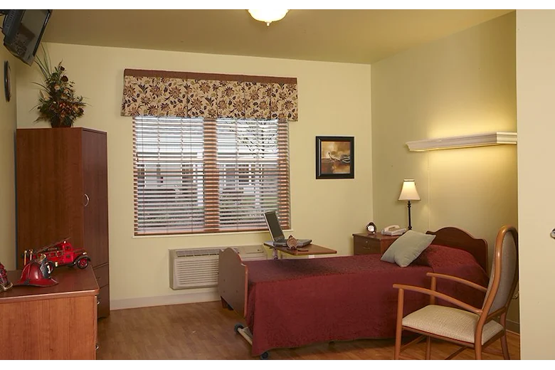 Image of Creekside Village (6)