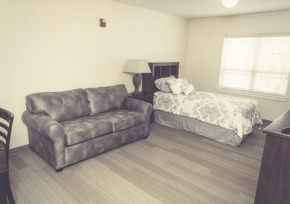 Image of The Anchor of Marion (2)