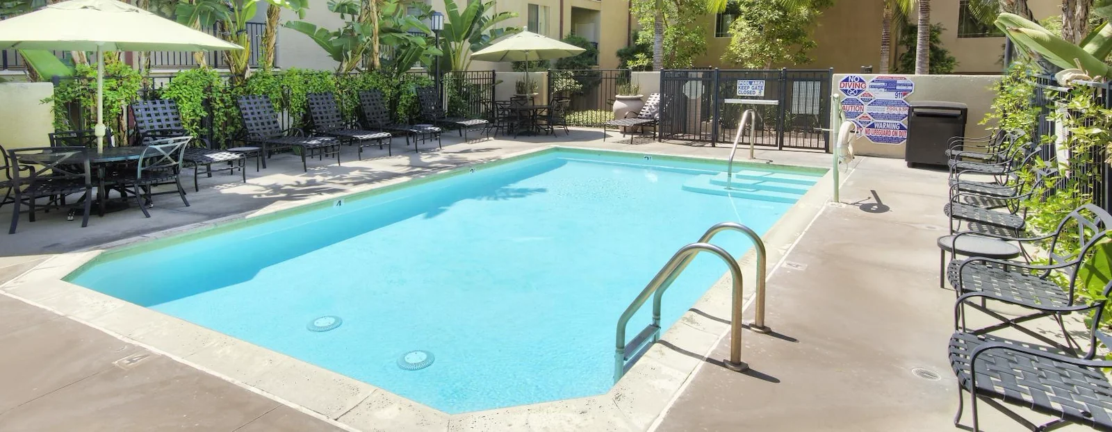 Image of Burbanks Senior Artists Colony (10)