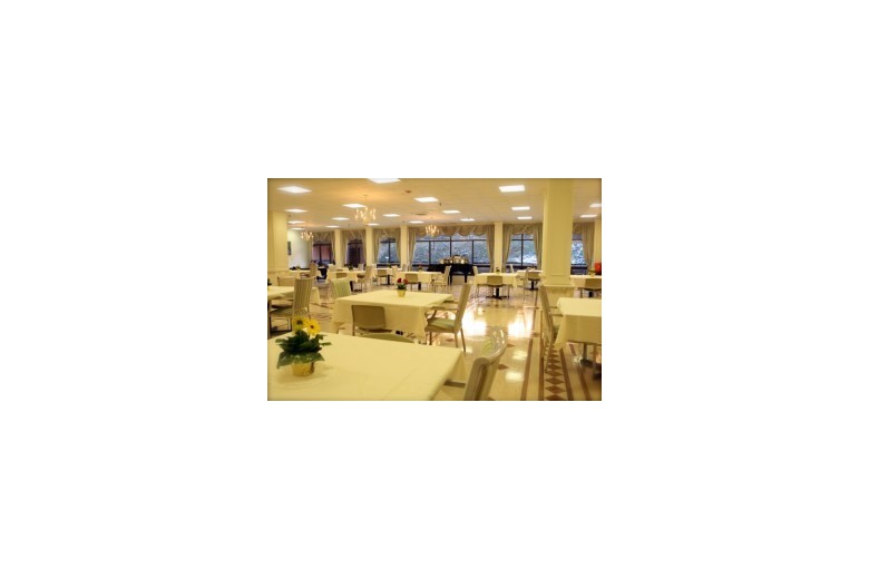 Image of Sea Crest Nursing & Rehabilitation Center (5)