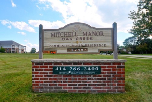 Image of Meadowmere & Mitchell Manor Oak Creek (2)
