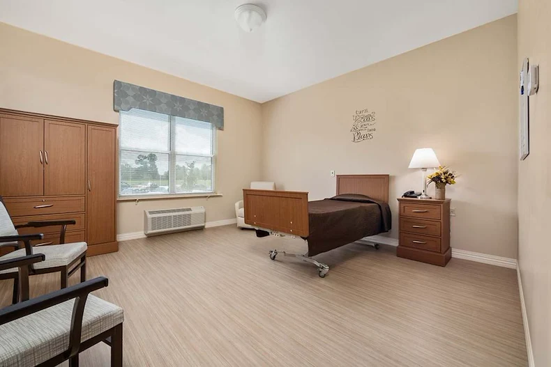 Image of EverTrue Lenoir Woods Care Center (3)