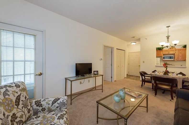 Image of Sycamore Manor (8)