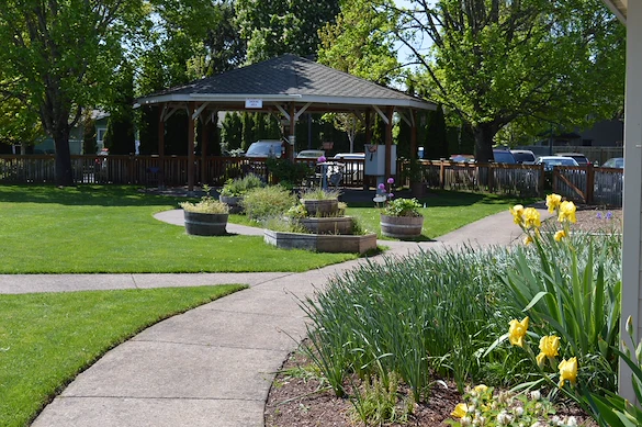 Image of Green Valley Rehabilitation Health Center (5)