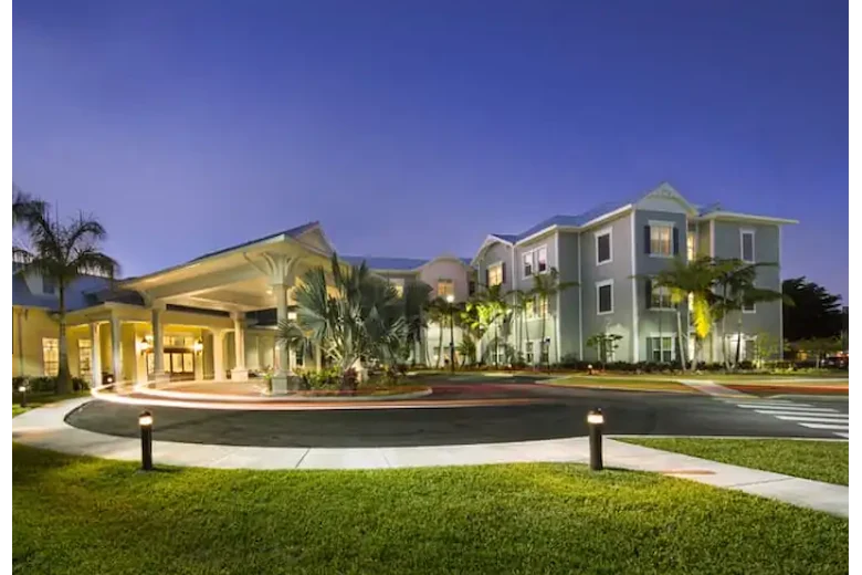 Image of East Ridge at Cutler Bay Senior Living (2)