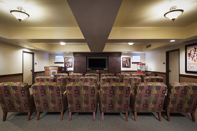 Image of White Cliffs Senior Living (6)