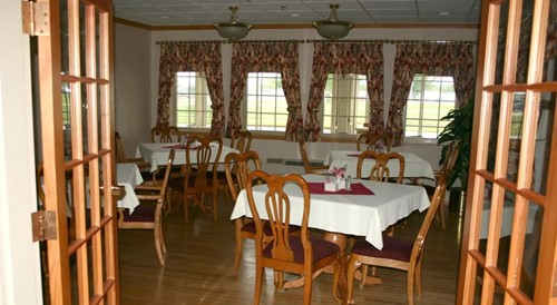 Image of Assisted Living at Miller's Merry Manor - Wakarusa, IN (4)