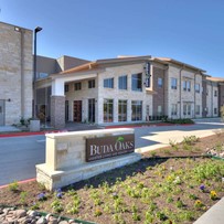 Image of Buda Oaks (1)