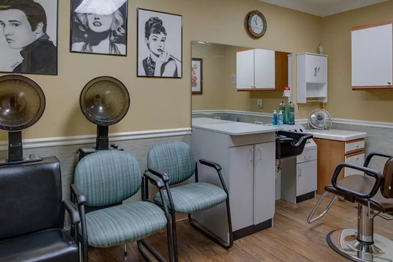 Image of Carrington Place Senior Living (3)