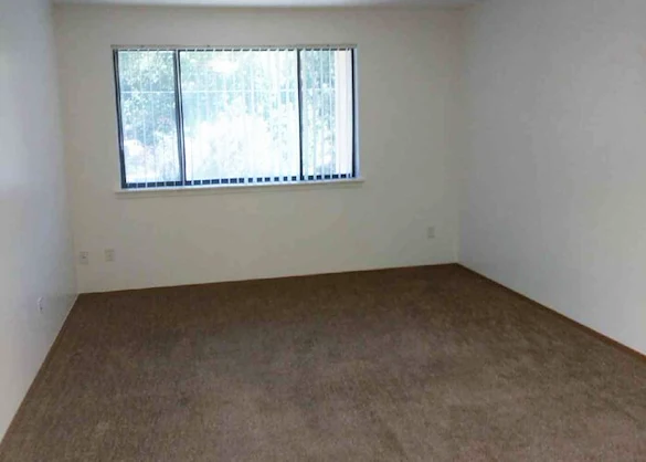 Image of Golden Links Manor (6)