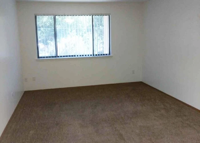 Image of Golden Links Manor (6)