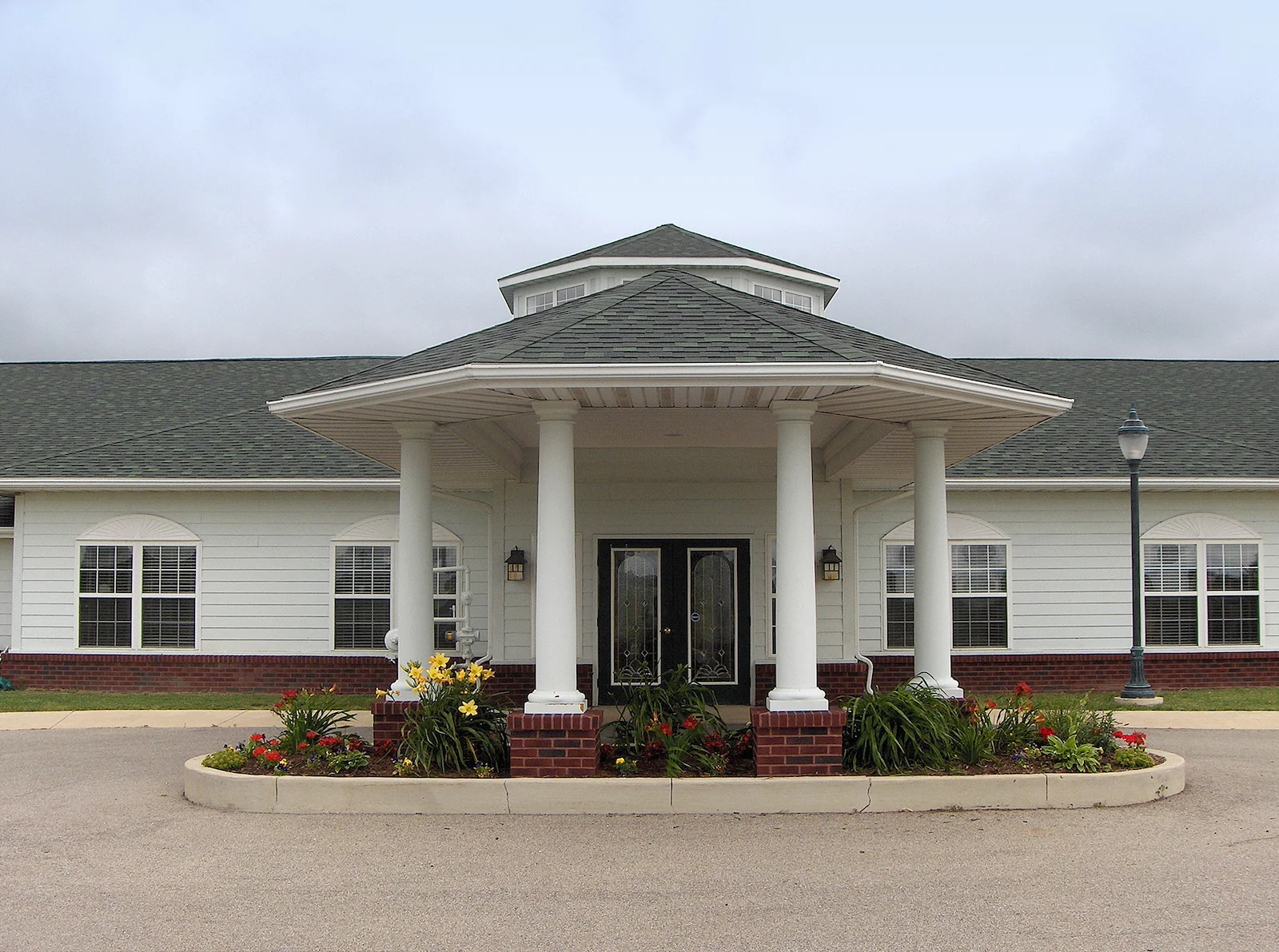 Image of Eagle Springs Retirement (1)