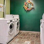 Image of Strawberry Patch Apartments (7)