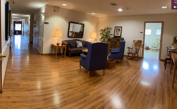 Image of Gaslight Court Apartments (5)