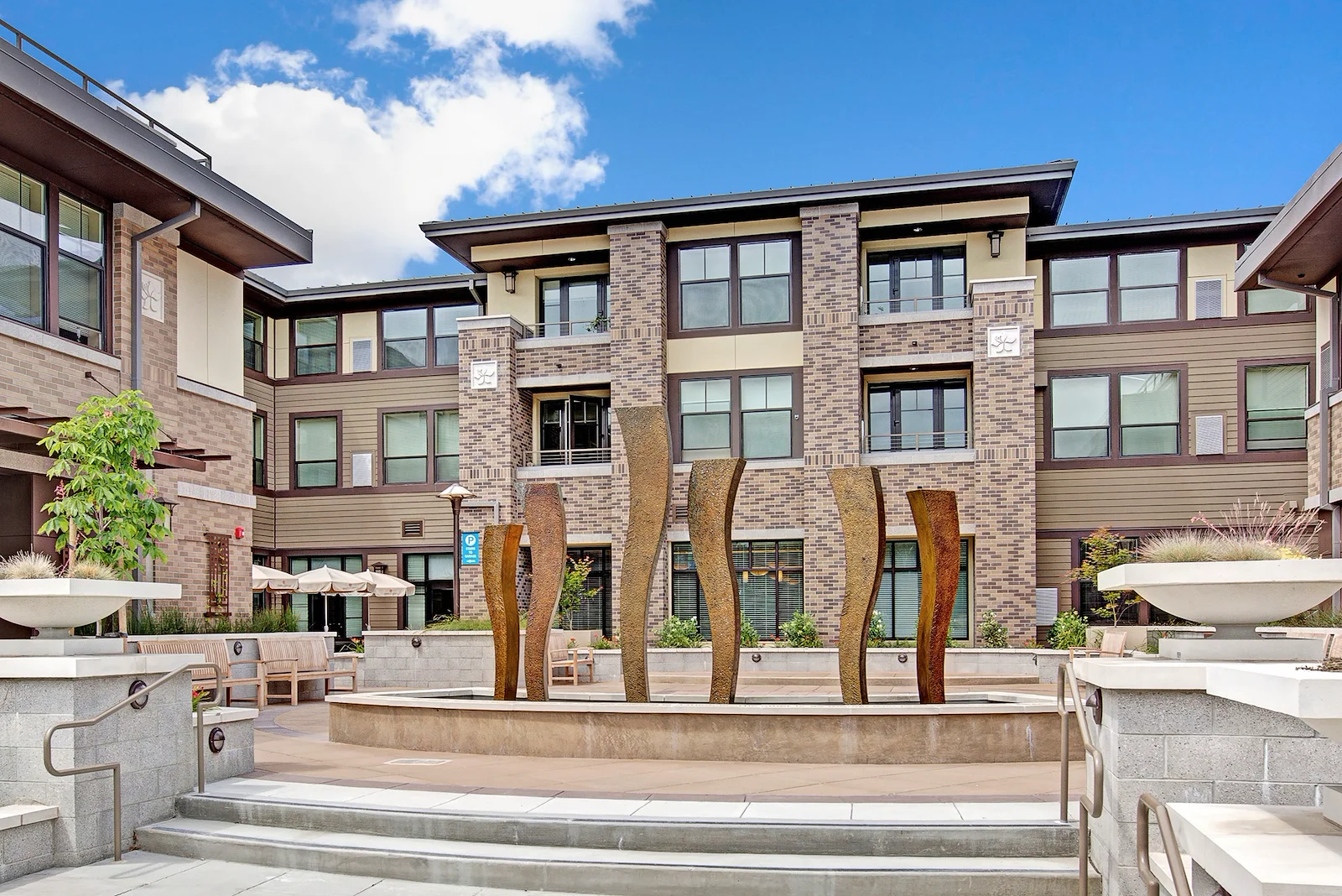 Image of Merrill Gardens at Lafayette (2)