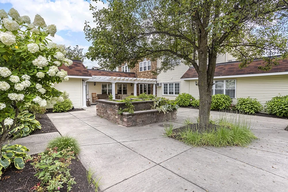 Image of Brookdale Castle Gardens (10)