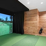 The Barclay at Tuckahoe golf simulator