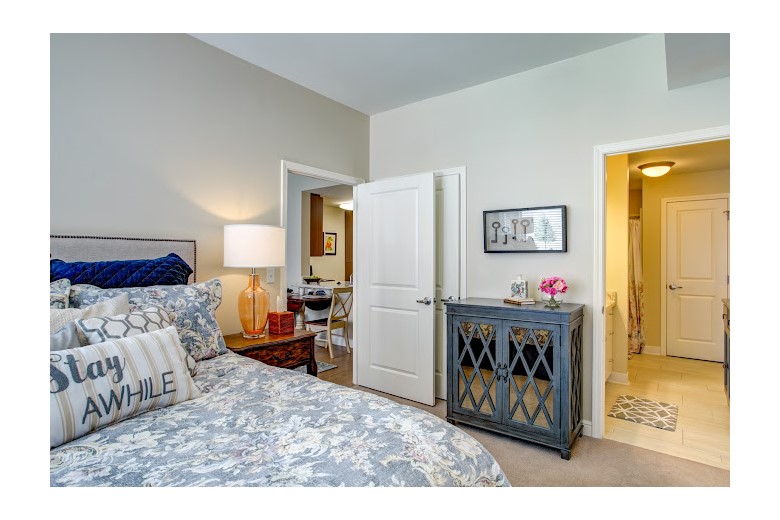 Image of The Village of River Oaks (10)