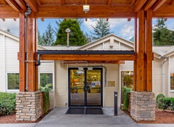 issaquah-nursing-and-rehabilitation-center-image-2