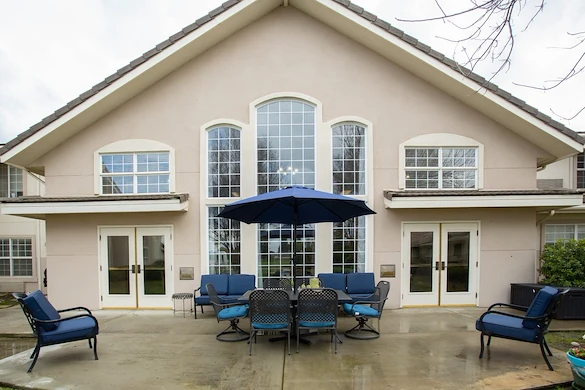 Image of Marbella Visalia (2)