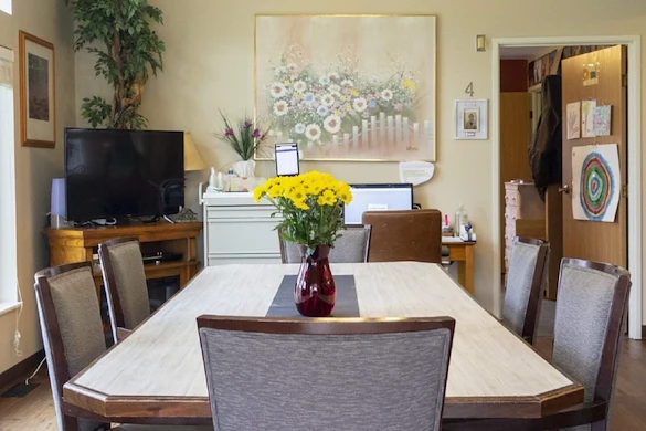 Image of Timberwood Lodge Senior Living (2)