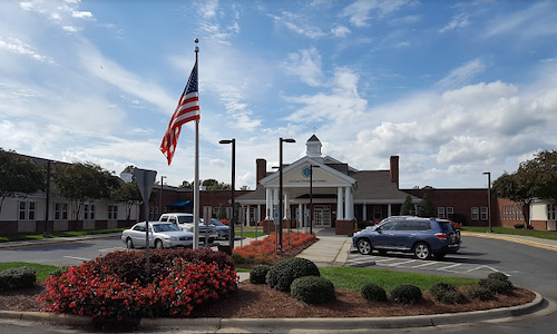 Image of Atrium Health Huntersville Oaks (2)