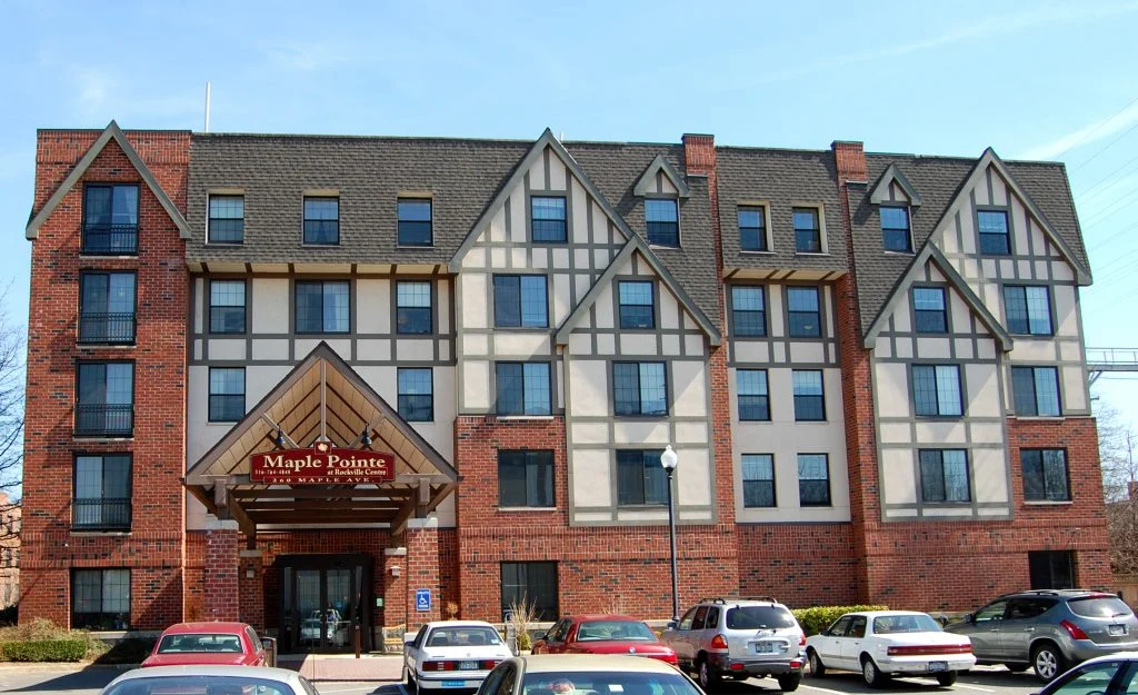 Image of Maple Pointe (1)