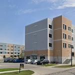 Image of 200 Loomis Aparments (1)