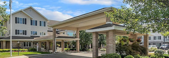 Image of Holiday Genesee Gardens (1)