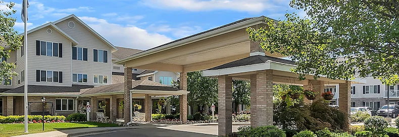 Image of Holiday Genesee Gardens (1)