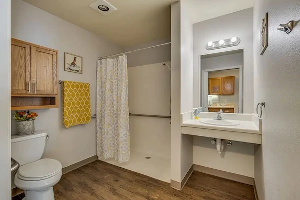 Image of Seven Hills Square Memory Care (8)