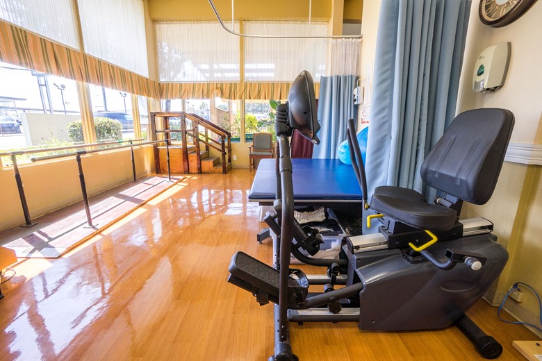Image of Watsonville Nursing Center (4)