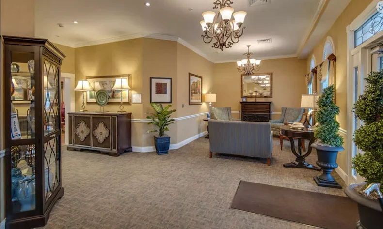 Image of South Breeze Senior Living (7)