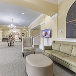 Image of Spring Oak at Bedford (4)