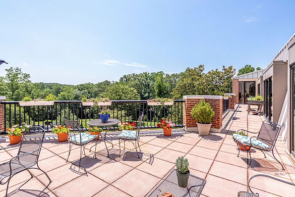 Image of Arleigh Burke Pavilion (2)