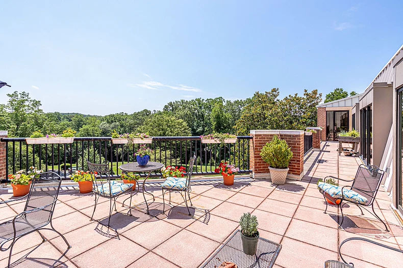 Image of Arleigh Burke Pavilion (2)