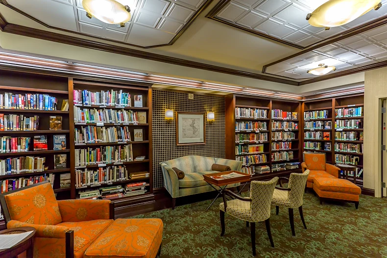 Image of Aljoya Mercer Island (3)