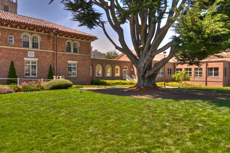 Image of The Ivy at Golden Gate (2)