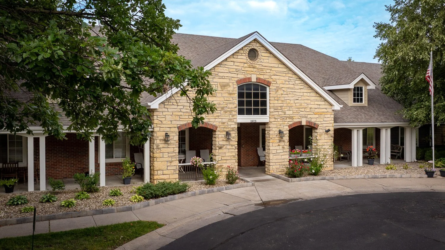 Image of Homestead of Manhattan (1)