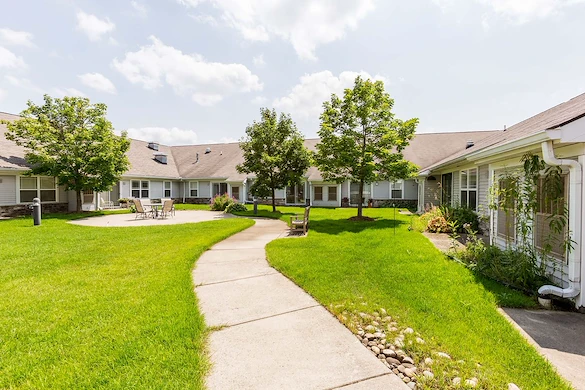 Image of Independence Village of Oxford (Waterstone) (1)