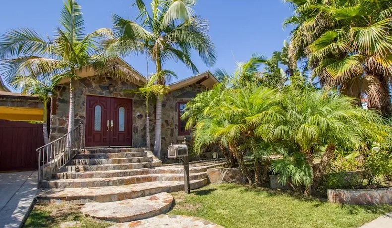 Image of Bentley Hills (1)