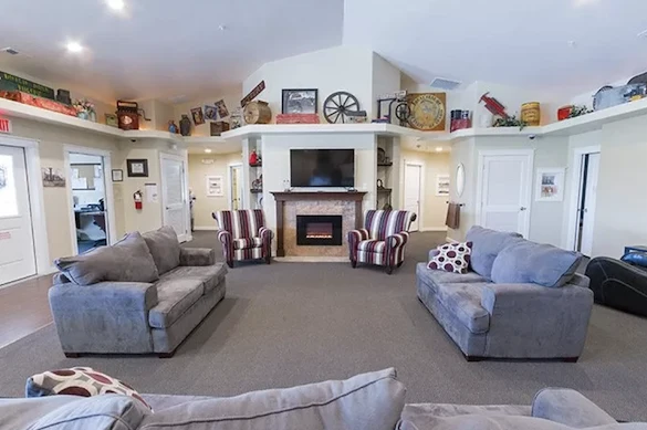 Image of Ashley Manor - Parkview 1 (2)